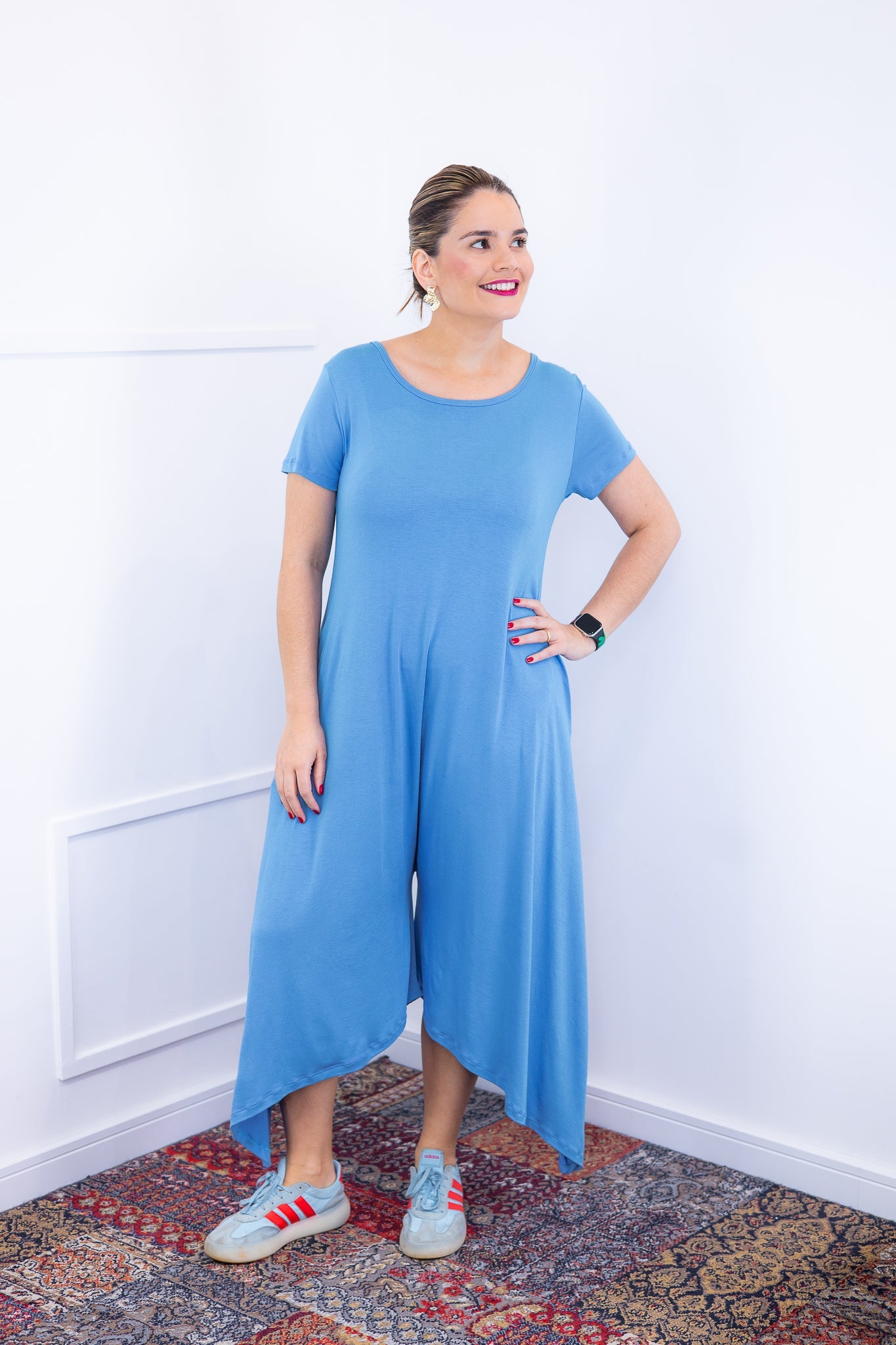 Macacão Origem - Gola Redonda com Barra Triangular em Viscolycra