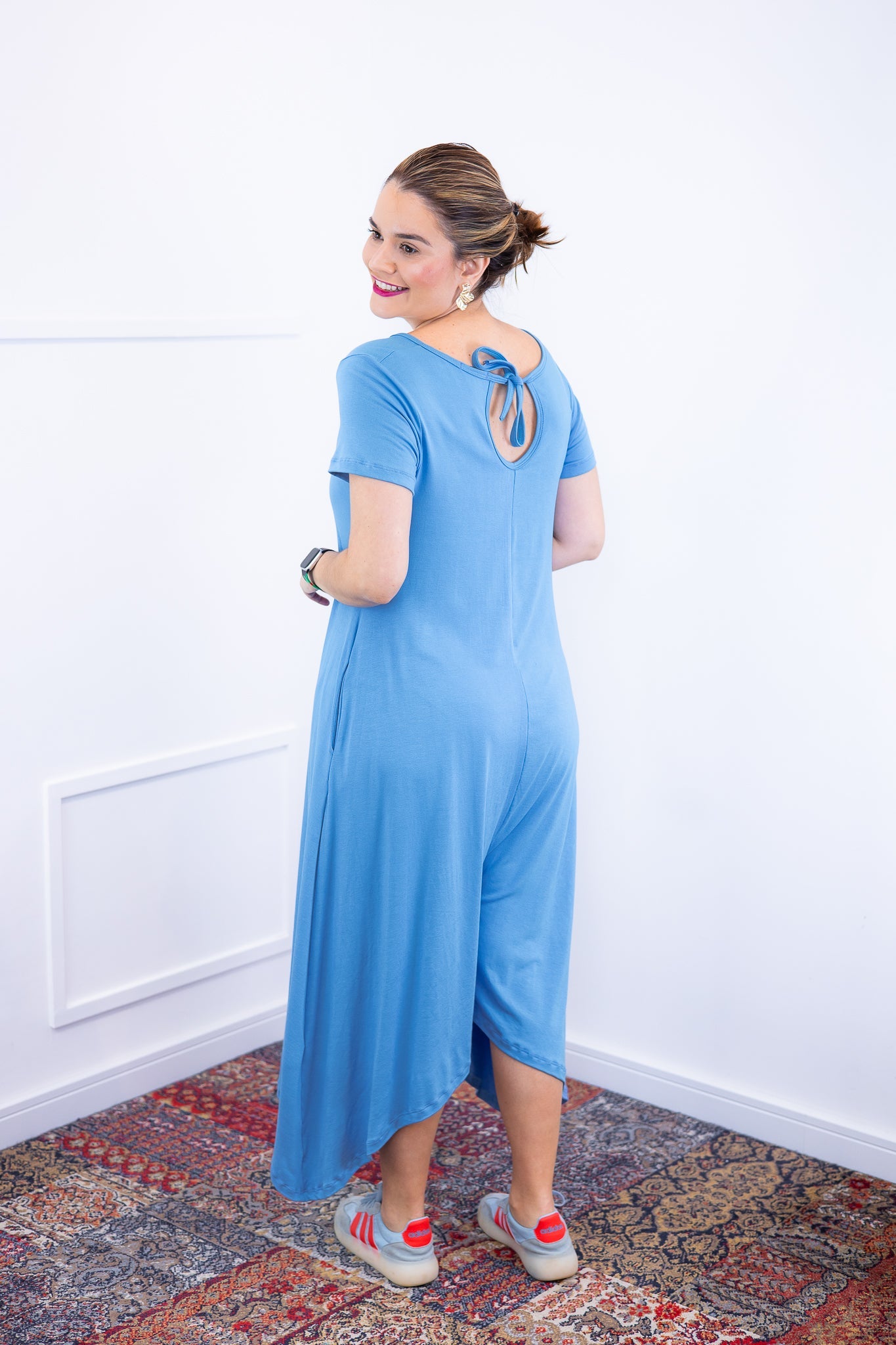 Macacão Origem - Gola Redonda com Barra Triangular em Viscolycra