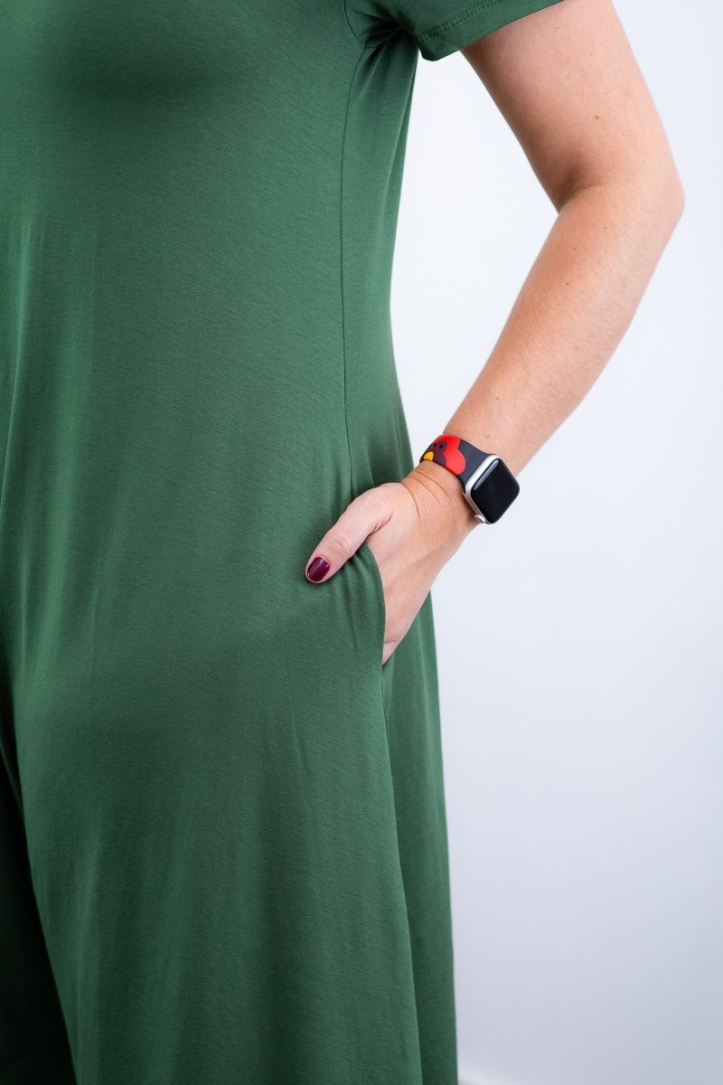 Macacão Origem - Gola Redonda com Barra Triangular em Viscolycra