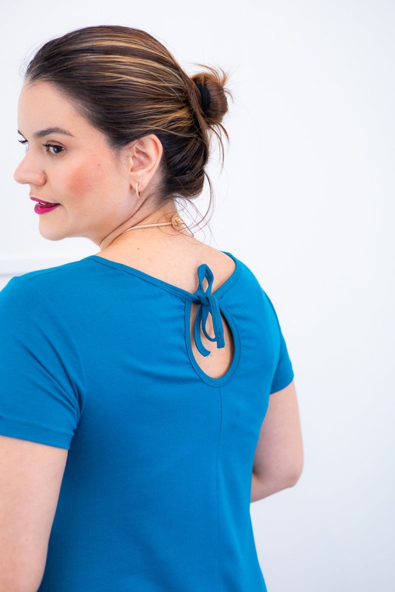 Macacão Origem - Gola Redonda com Barra Triangular em Viscolycra