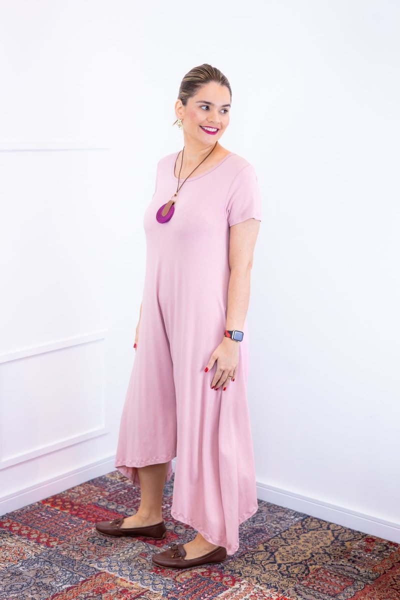 Macacão Origem - Gola Redonda com Barra Triangular em Viscolycra