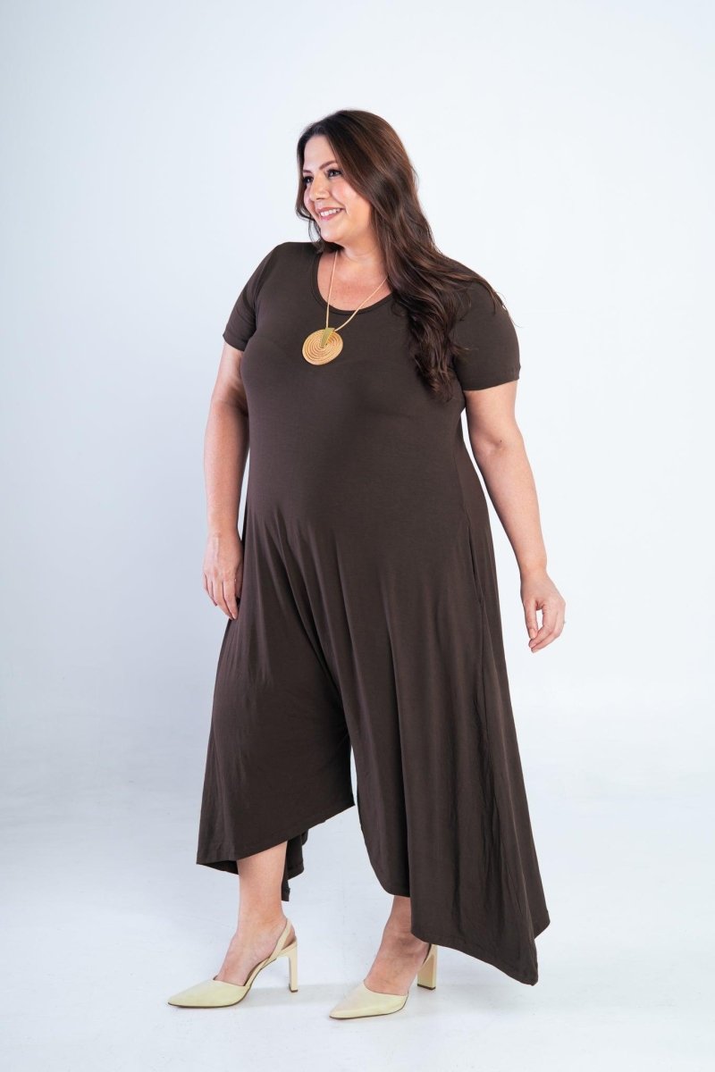 Macacão Origem - Gola Redonda com Barra Triangular em Viscolycra