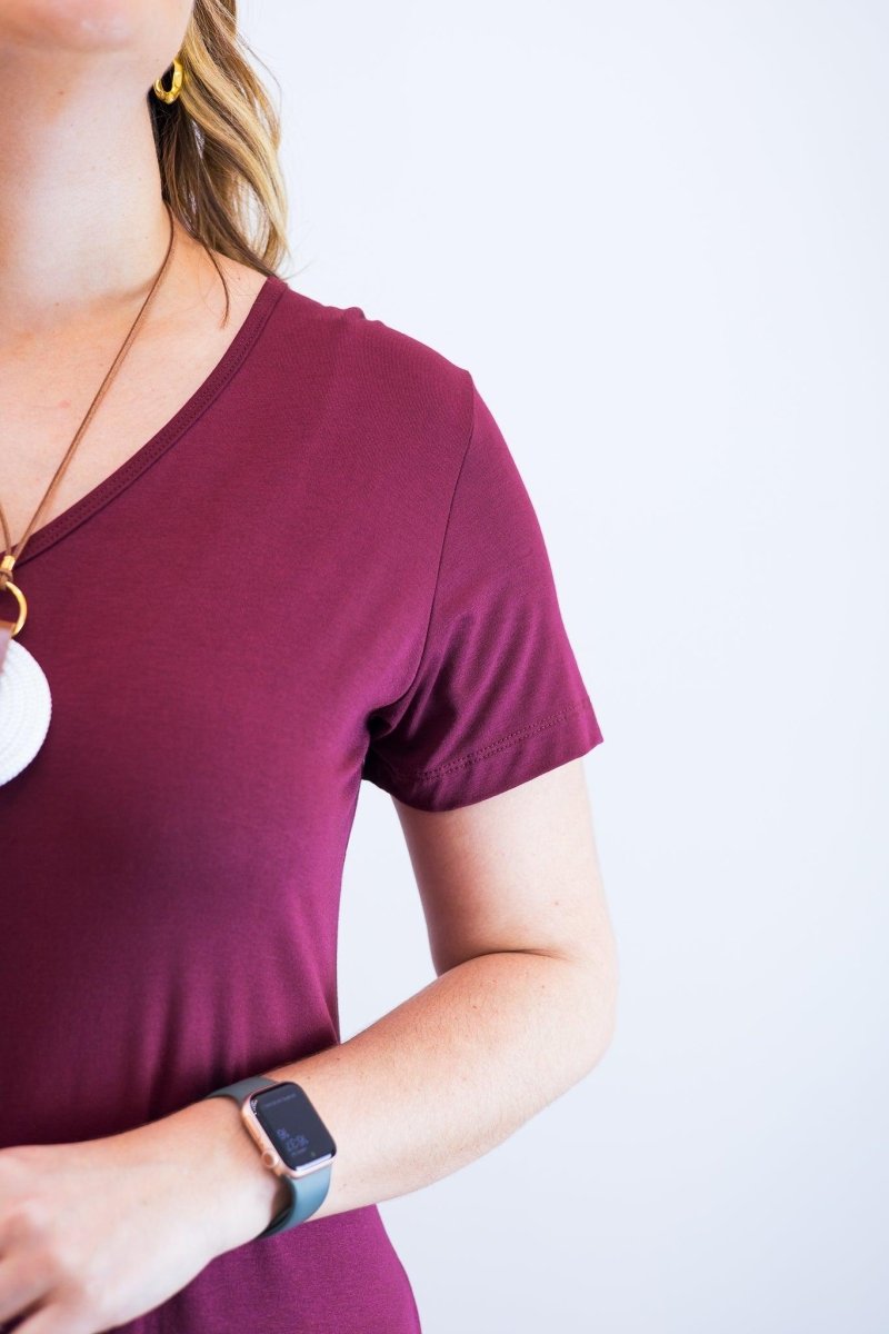 Vestido Verona - Babado Gola V e Manga Curta