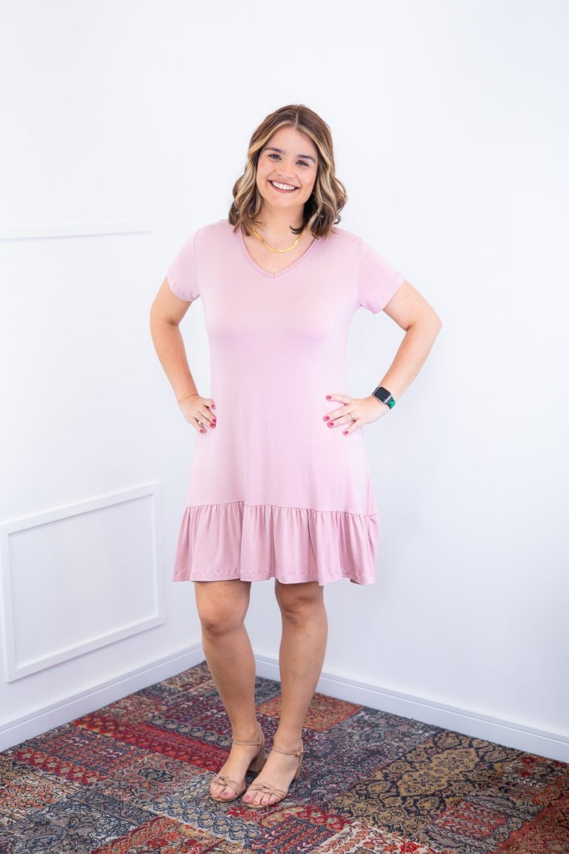 Vestido Verona - Babado Gola V e Manga Curta