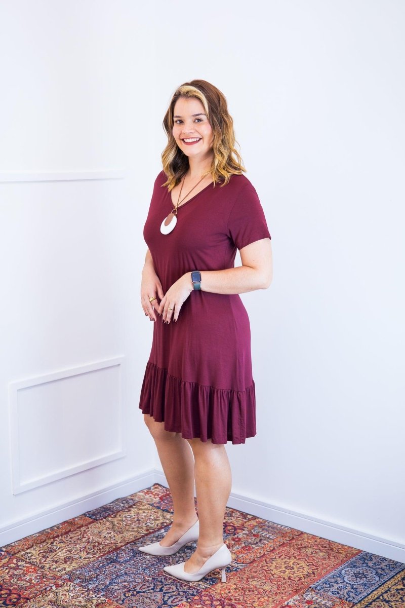 Vestido Verona - Babado Gola V e Manga Curta