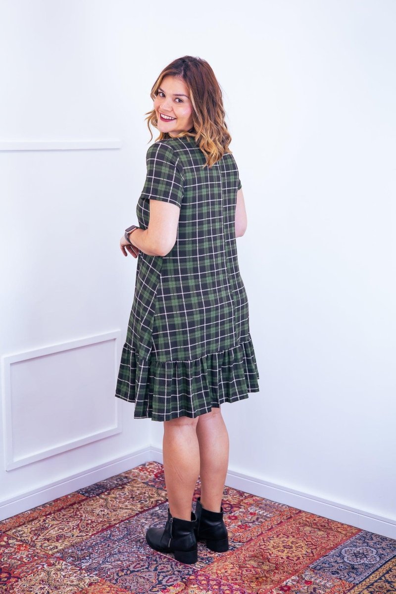 Vestido Verona - Babado Gola V e Manga Curta