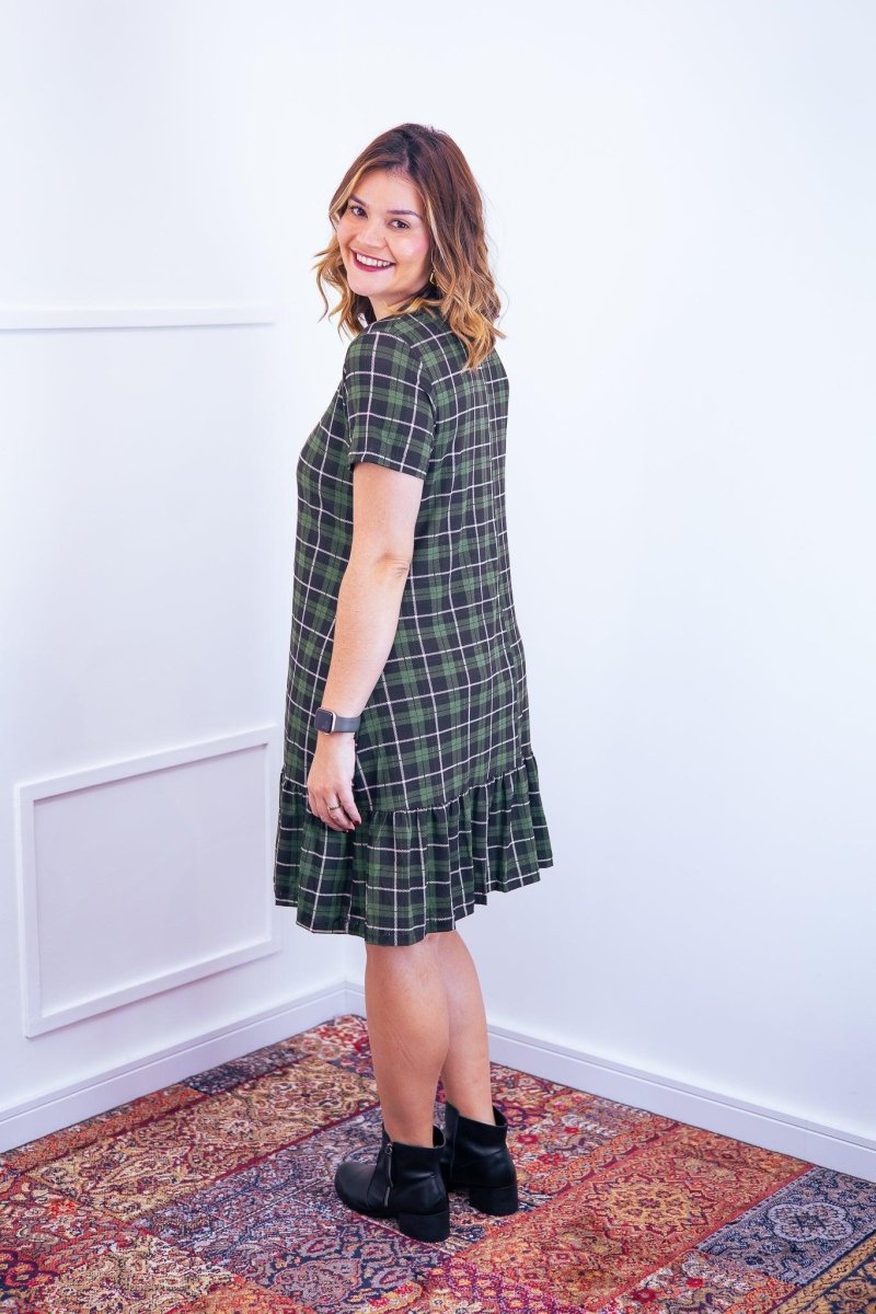 Vestido Verona - Babado Gola V e Manga Curta