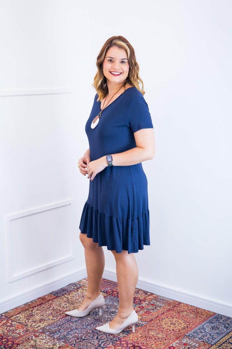 Vestido Verona - Babado Gola V e Manga Curta