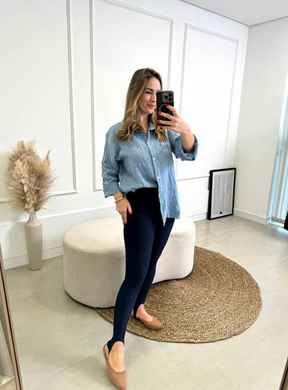 Calça Canelada com Pezinho e blackout