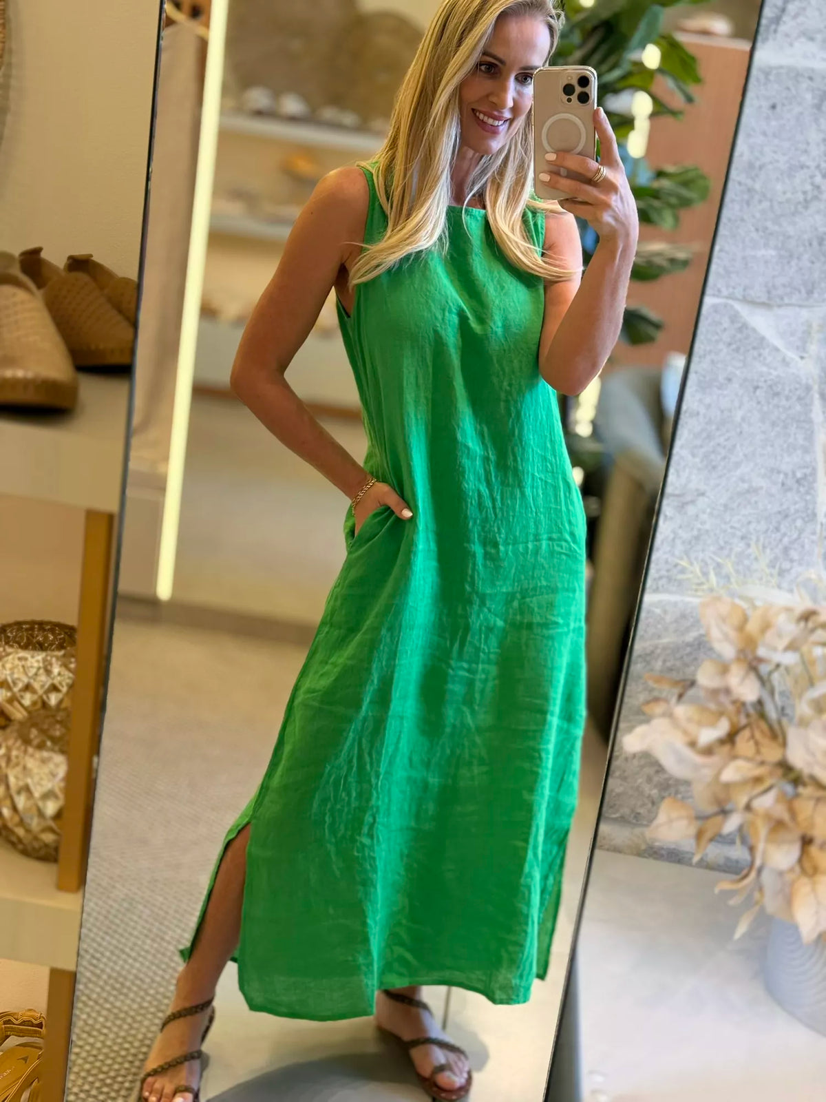 Vestido Regata Em Linho 100% Italiano