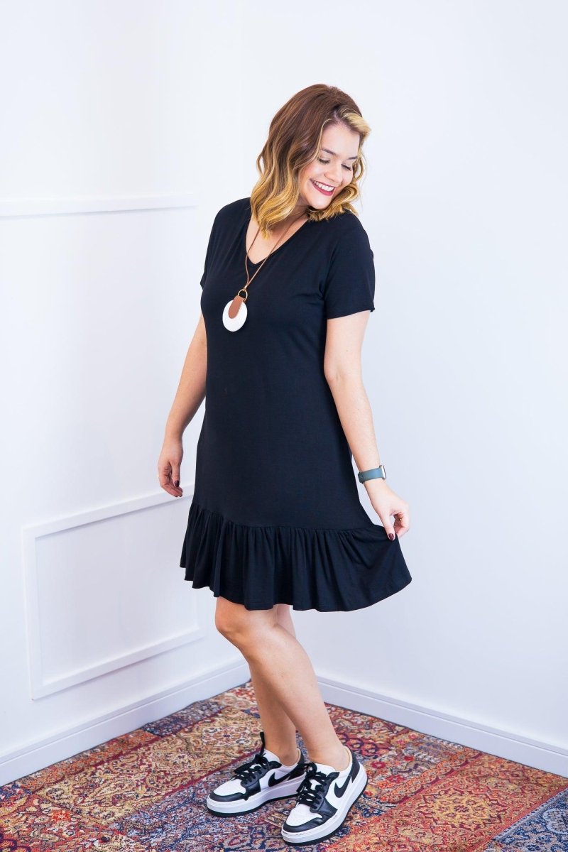 Vestido Verona - Babado Gola V e Manga Curta