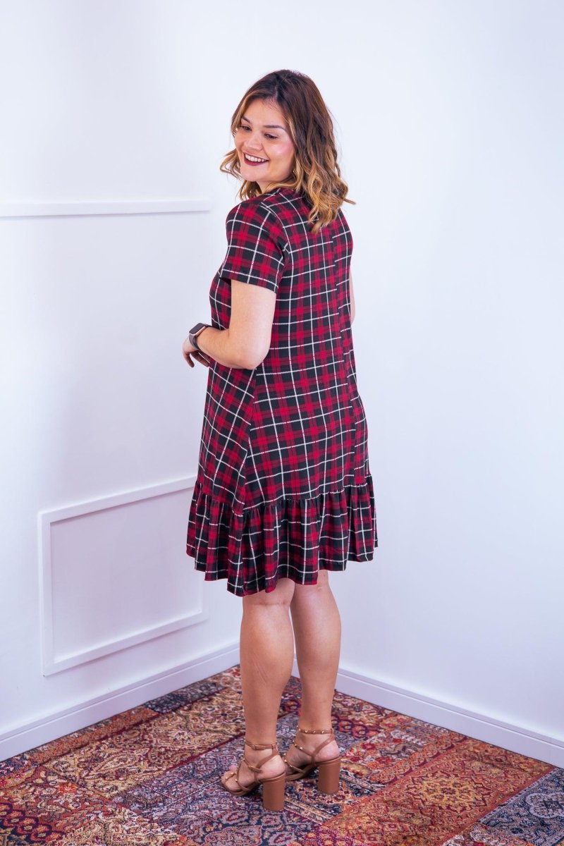 Vestido Verona - Babado Gola V e Manga Curta